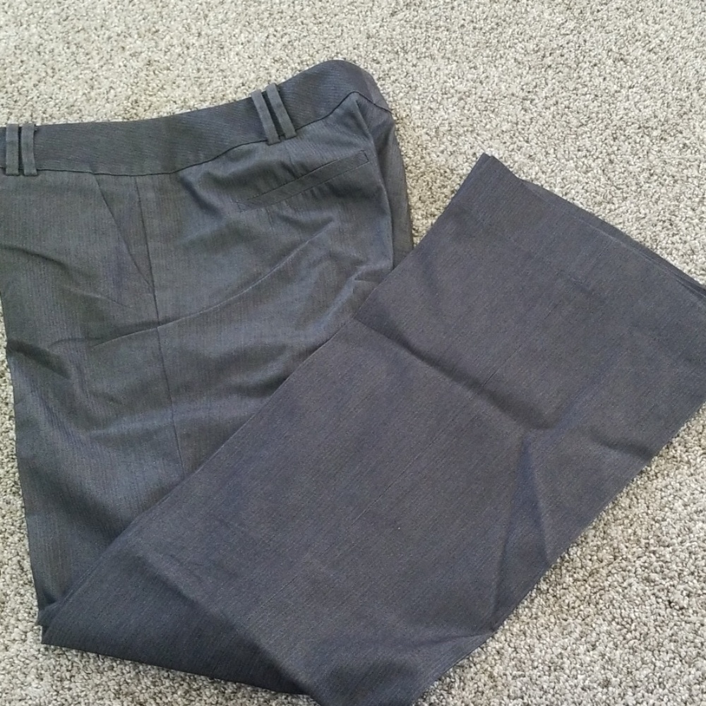 Halogen Size 6 Gray Trousers